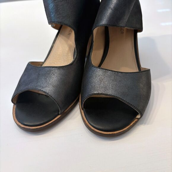 Kelsi Dagger Open Toe Gray Suede Leather Chunky Heels US Size 8 - Picture 4 of 11